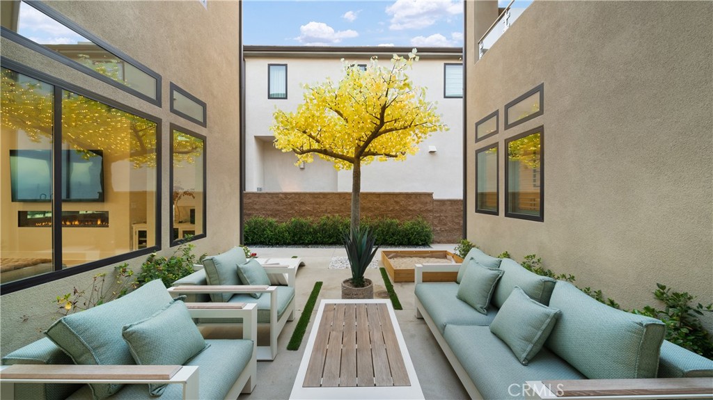 20532 Birmingham Way Porter Ranch, CA 91326 - Photo 5 of 71