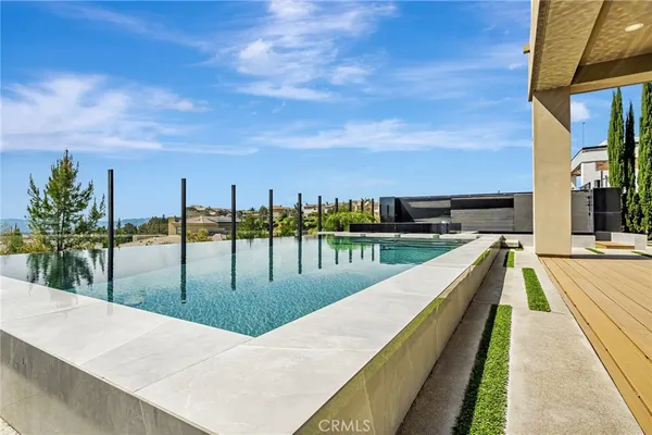 $15,750 | 20532 Birmingham Way, Porter Ranch, CA 91326