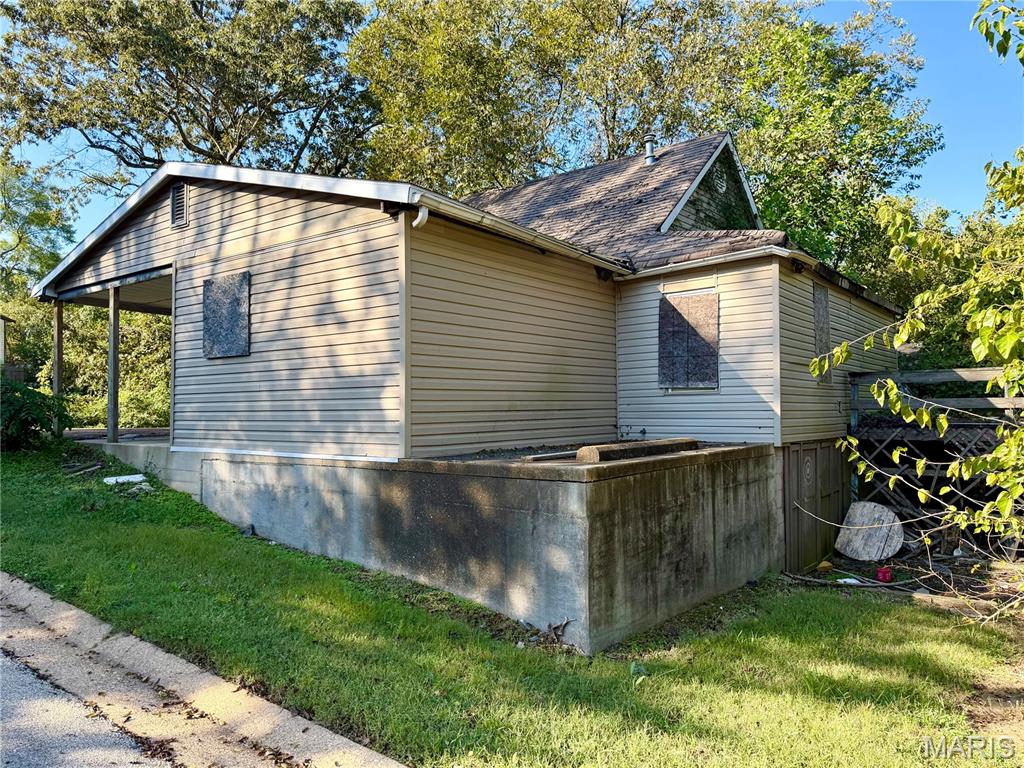 1401 Grove Street Poplar Bluff, MO 63901 - Photo 2 of 4