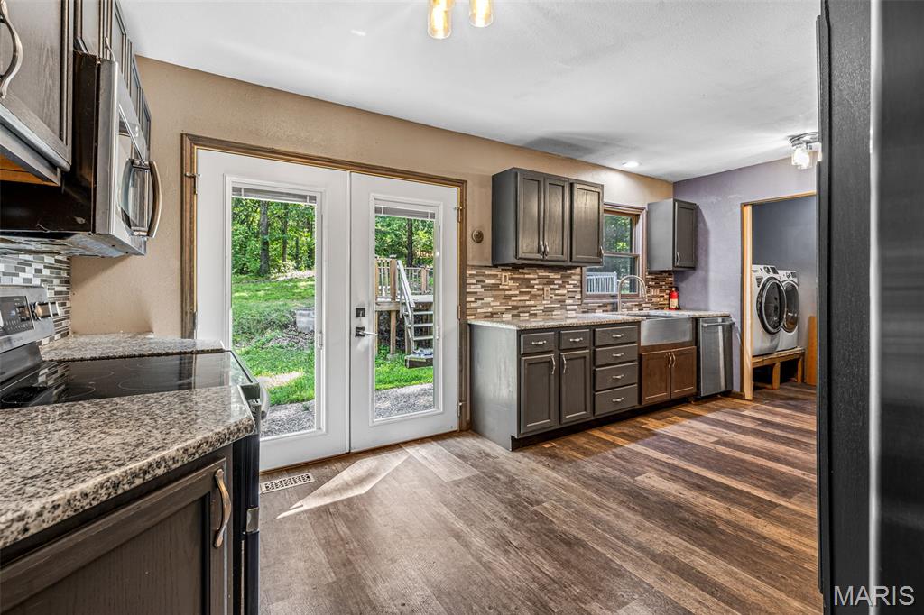 3183 Watson Road Festus, MO 63028 - Photo 25 of 49