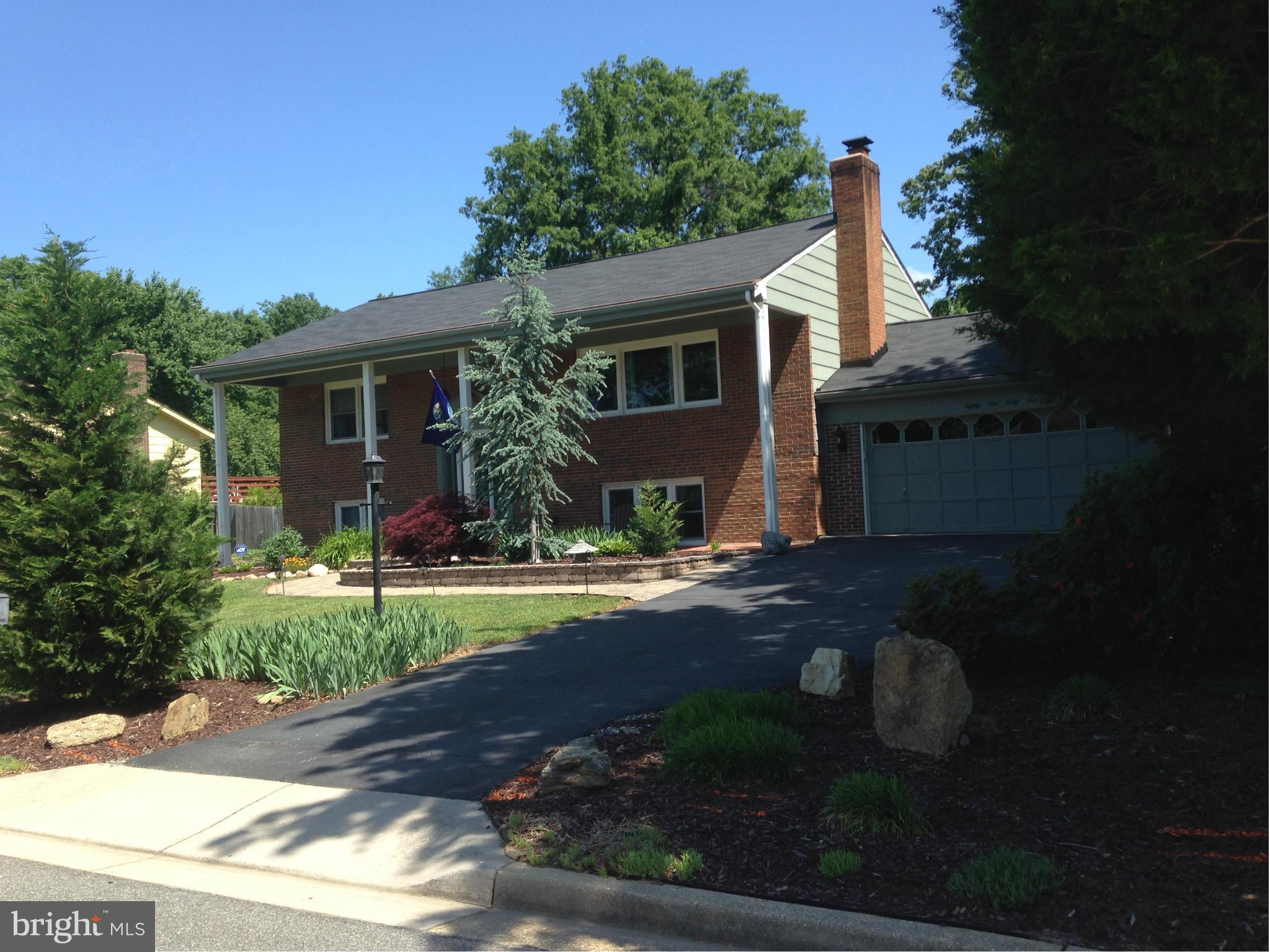 8645 Gateshead Road Alexandria, VA 22309 - Photo 2 of 29 Exterior (Front)