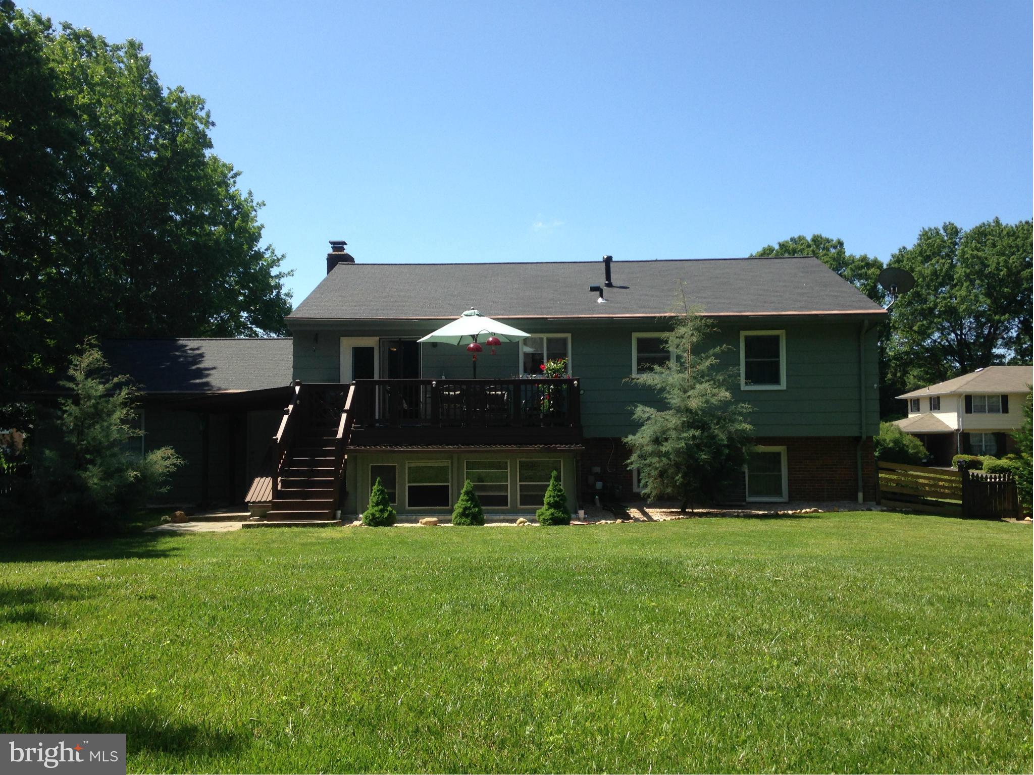 8645 Gateshead Road Alexandria, VA 22309 - Photo 25 of 29 Exterior (Rear)
