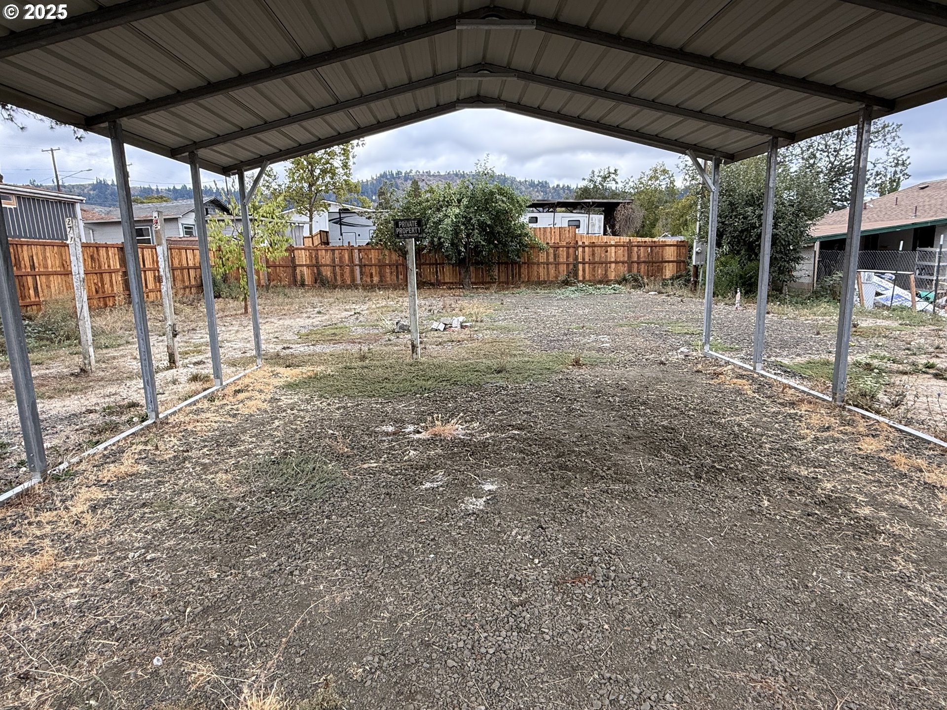 271 Southeast Robinson Street Winston, OR 97496 - Photo 12 of 20