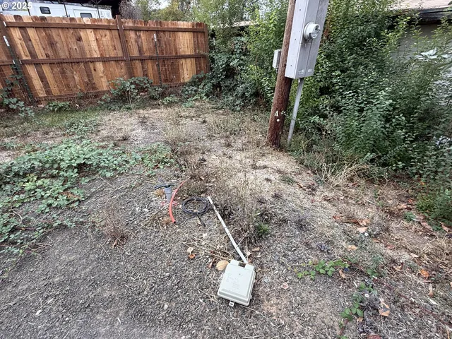 $80,000 | 271 Southeast Robinson Street, Winston, OR 97496