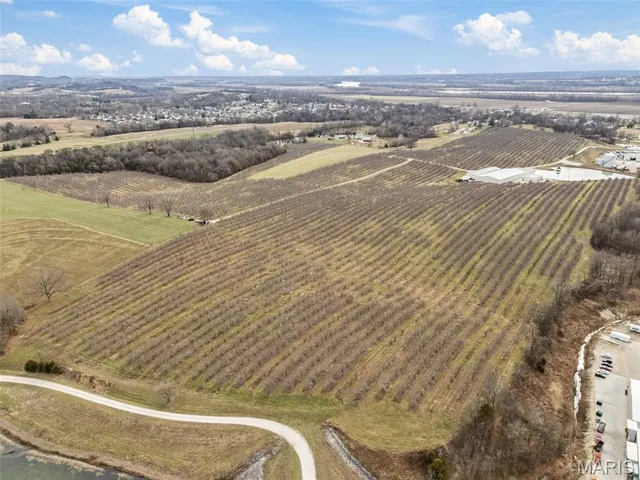 $5,980,000 | 15972 State Highway 47, Marthasville, MO 63357