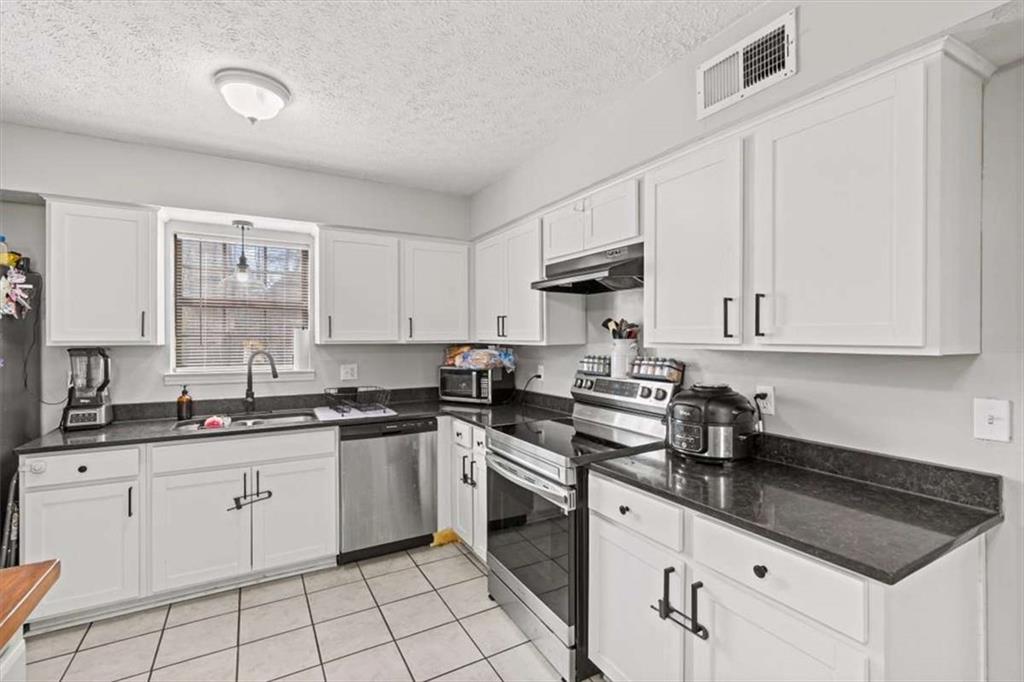 109 Treeside Drive Rome, GA 30165 - Photo 17 of 50