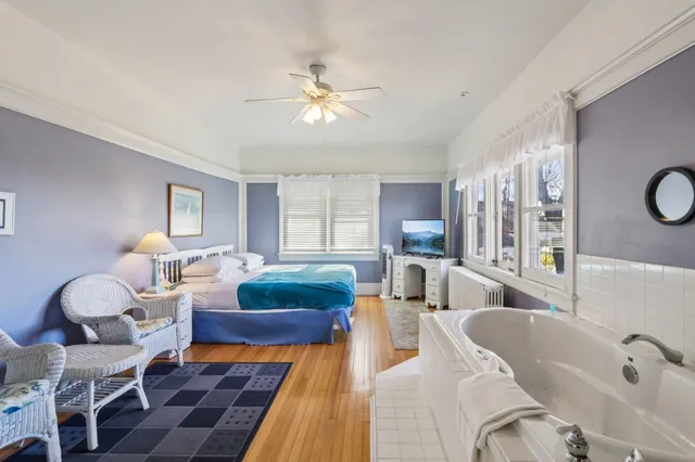 $797,400 | 930 River, Wisconsin Dells, WI 53965