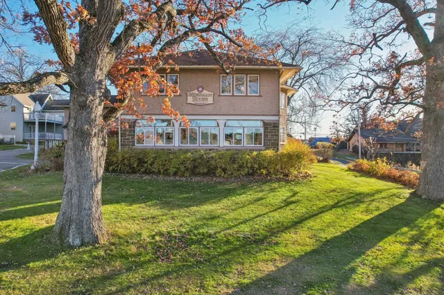 $797,400 | 930 River, Wisconsin Dells, WI 53965