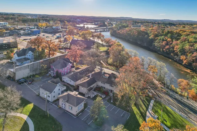 $797,400 | 930 River, Wisconsin Dells, WI 53965