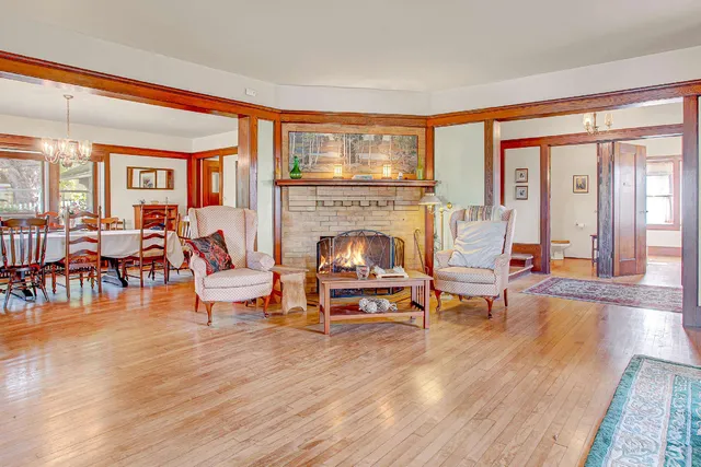 $797,400 | 930 River, Wisconsin Dells, WI 53965