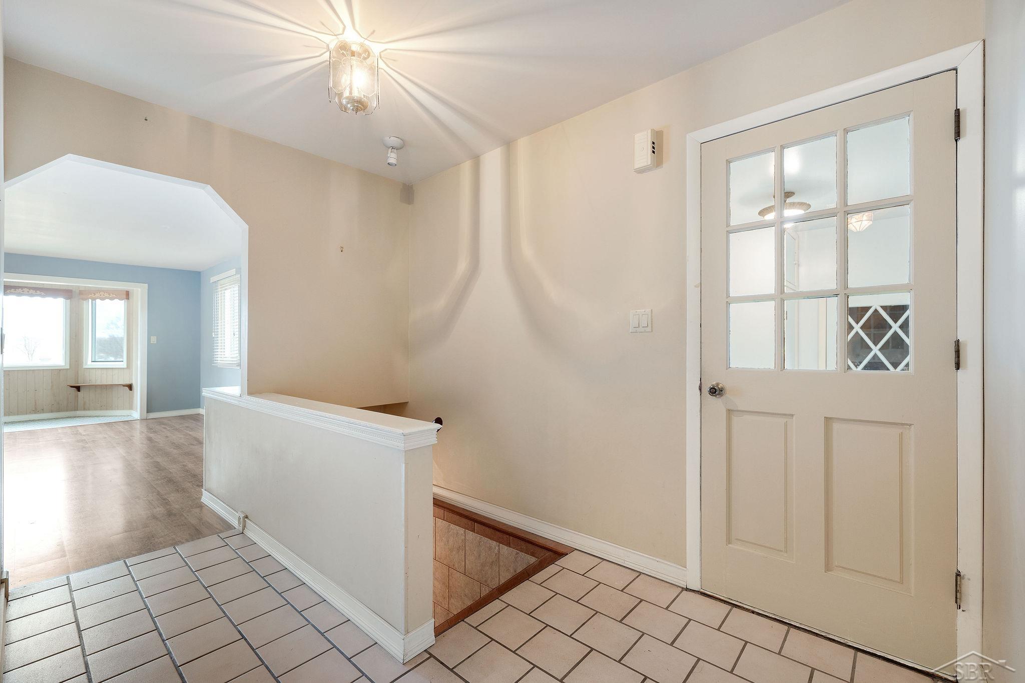 11469 Carr Road Davison, MI 48423 - Photo 21 of 63 Entry Way