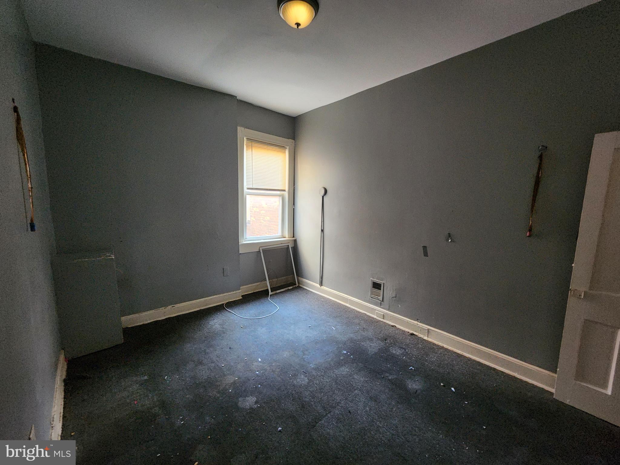 205 South Monroe Street Baltimore, MD 21223 - Photo 10 of 24