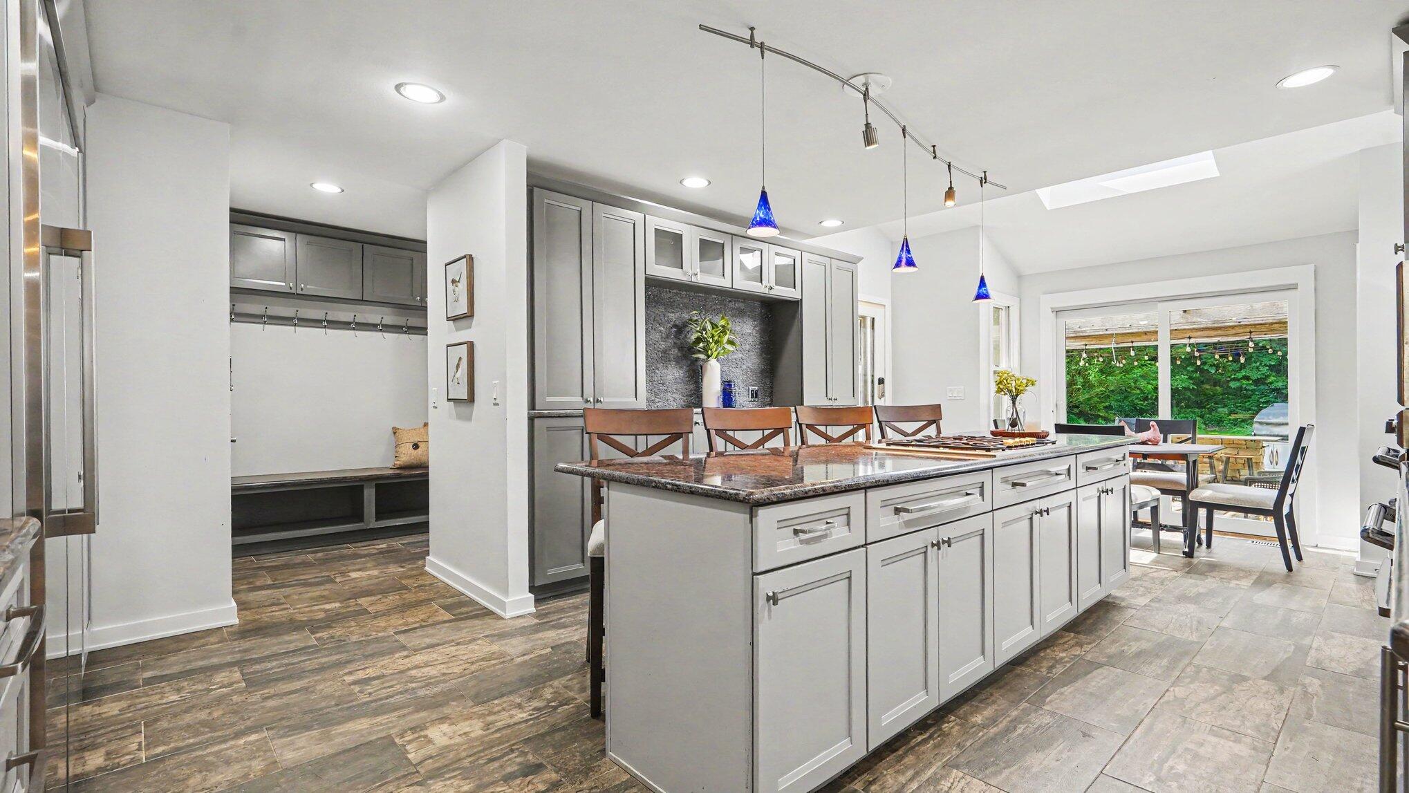 3949 South Michael Road Ann Arbor, MI 48103 - Photo 13 of 53 013_dsc03658_401