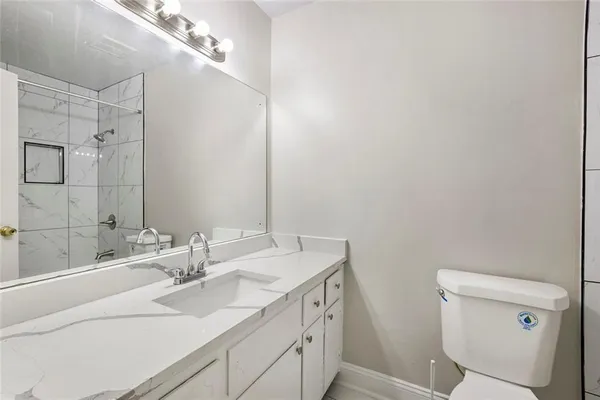 $2,295 | 1246 Elgin Way, Riverdale, GA 30296