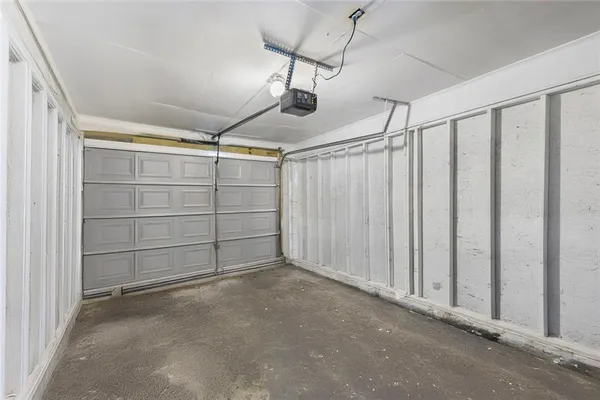 $2,295 | 1246 Elgin Way, Riverdale, GA 30296