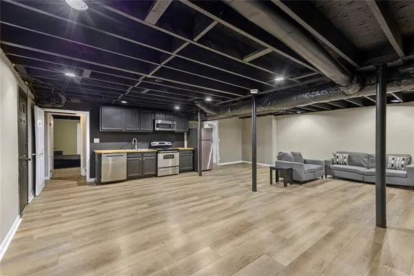 $2,295 | 1246 Elgin Way, Riverdale, GA 30296