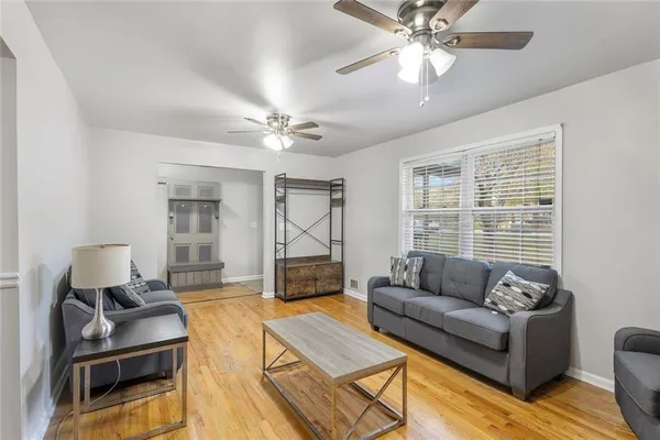 $2,295 | 1246 Elgin Way, Riverdale, GA 30296