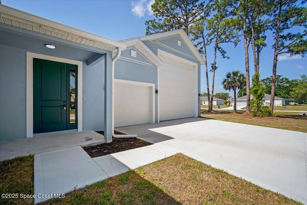 1413 Wilder Road Palm Bay, FL 32909 - Photo 8 of 44 10-DSC04806