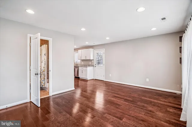 $2,500 | 3720 Harmon Avenue, Hyattsville, MD 20784