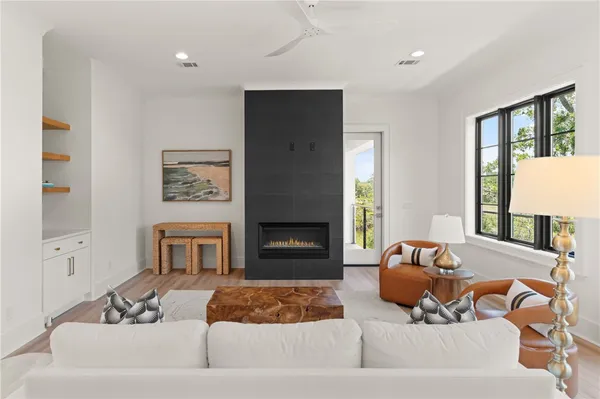 $2,295,000 | 14 Atlantic Point Drive, St. Simons Island, GA 31522