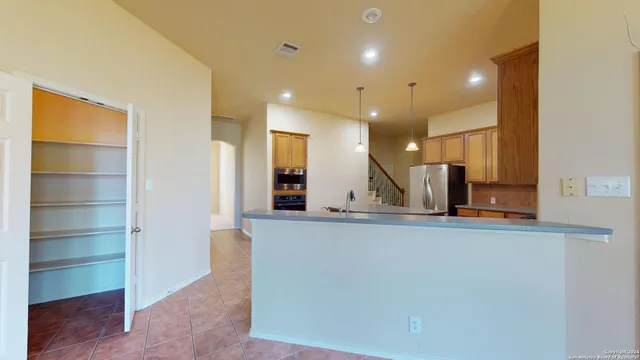 $699,000 | 9921 Michelle Hill, San Antonio, TX 78266