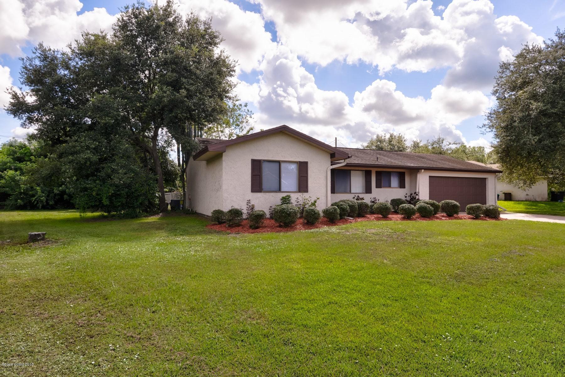 407 Topeka Road Southwest Palm Bay, FL 32908 - Photo 3 of 23 Topeka_PRINT_2-min