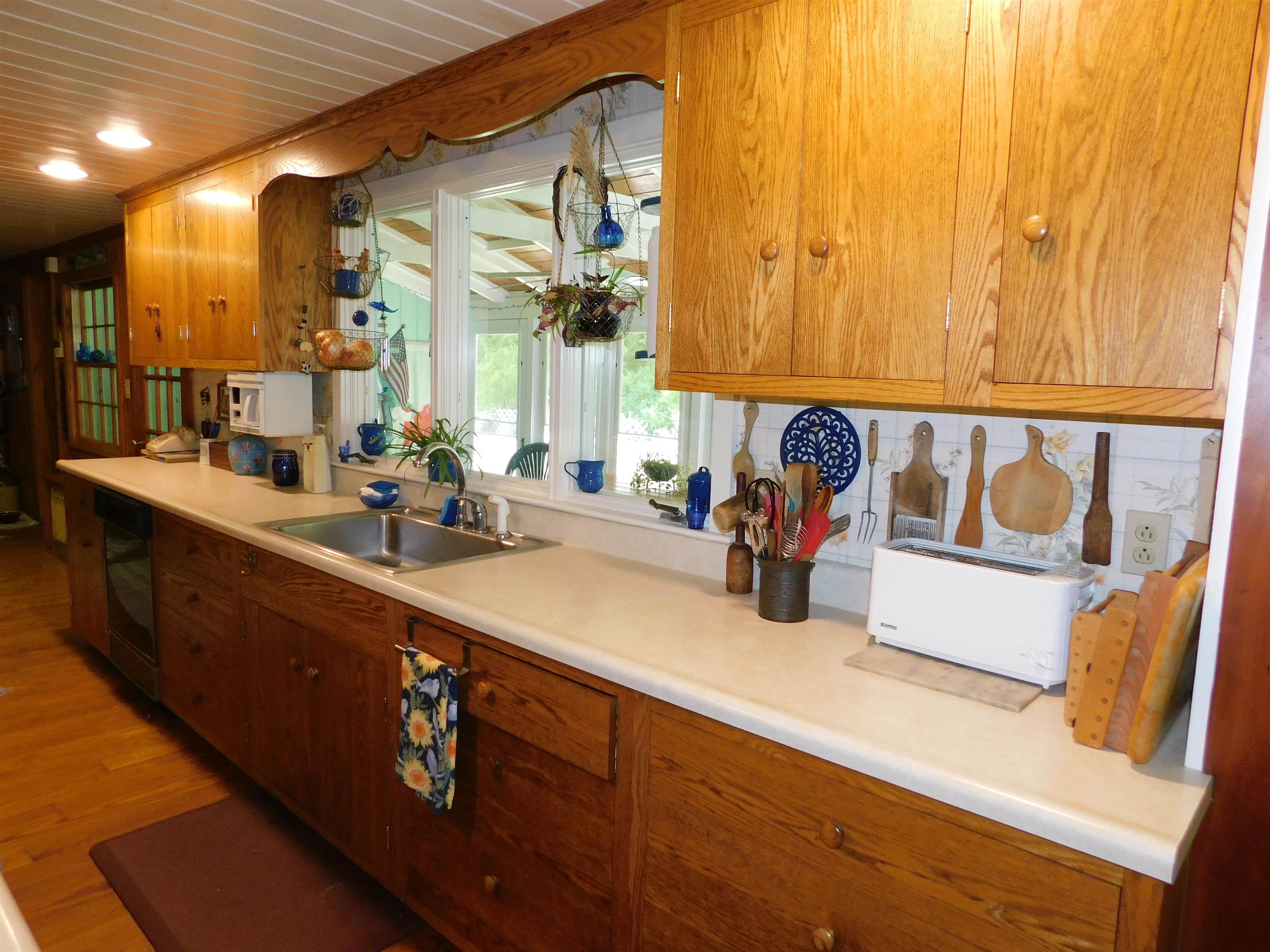 580 Sugar Hill Road Wallingford, VT 05742 - Photo 11 of 58