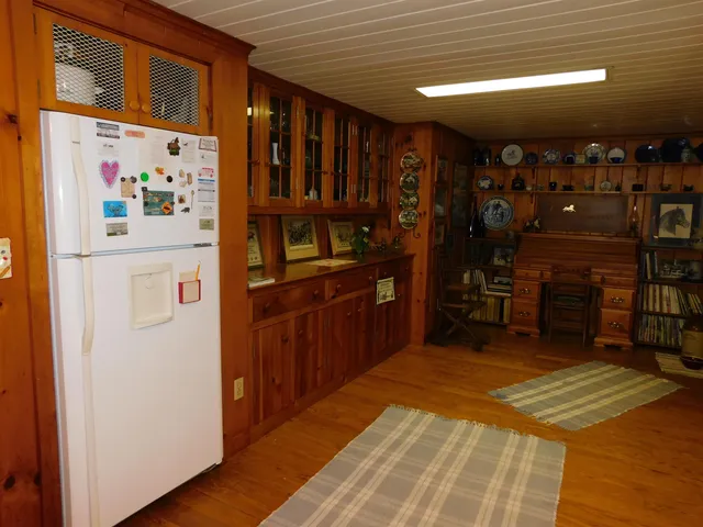 $850,000 | 580 Sugar Hill Road, Wallingford, VT 05742