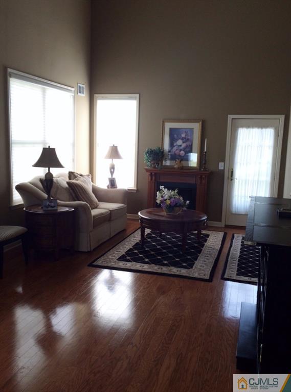 41 Bayard Road Somerset, NJ 08873 - Photo 6 of 16 Gallery Image 6