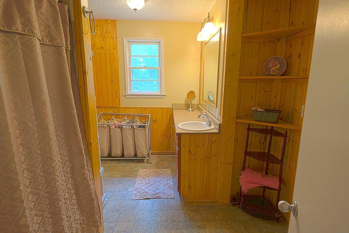 2779 Dale Ridge Road Dowelltown, TN 37059 - Photo 12 of 20 a view of front door with wooden door