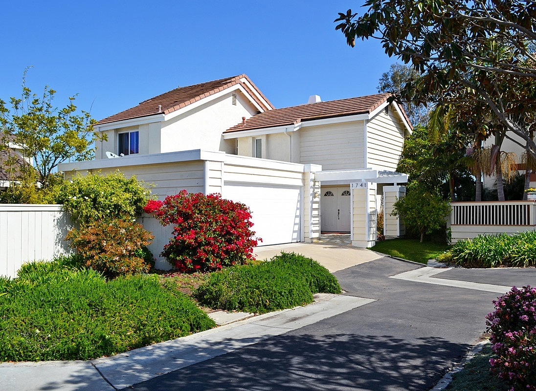 1741 Gascony Road Encinitas, CA 92024 - Photo 8 of 25