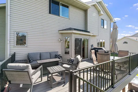 $500,000 | 15655 79th Street Northeast, Otsego, MN 55330