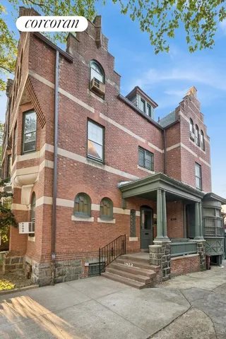$3,200,000 | 1433 Union Street | Crown Heights