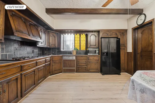 $3,200,000 | 1433 Union Street | Crown Heights