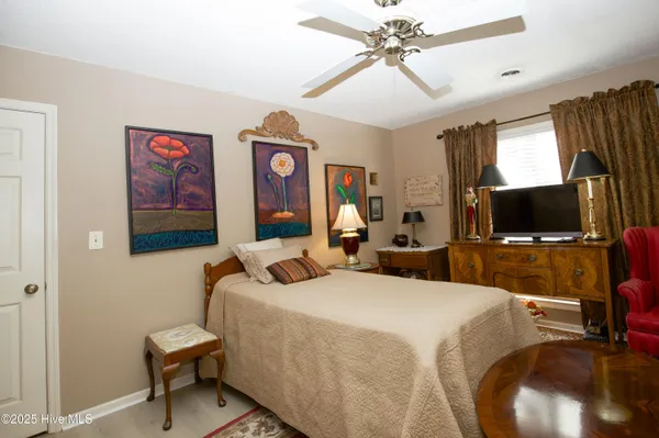 $375,000 | 642 Redwood Drive, Southern Pines, NC 28387