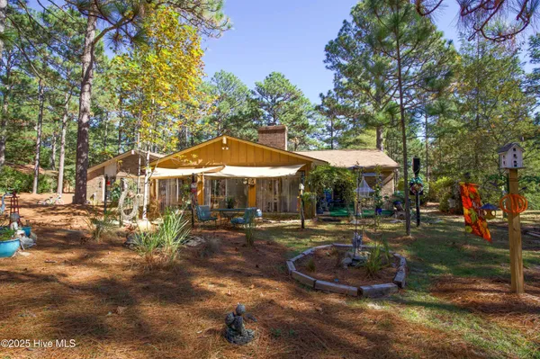 $375,000 | 642 Redwood Drive, Southern Pines, NC 28387