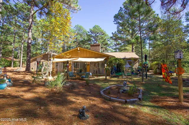 $375,000 | 642 Redwood Drive, Southern Pines, NC 28387