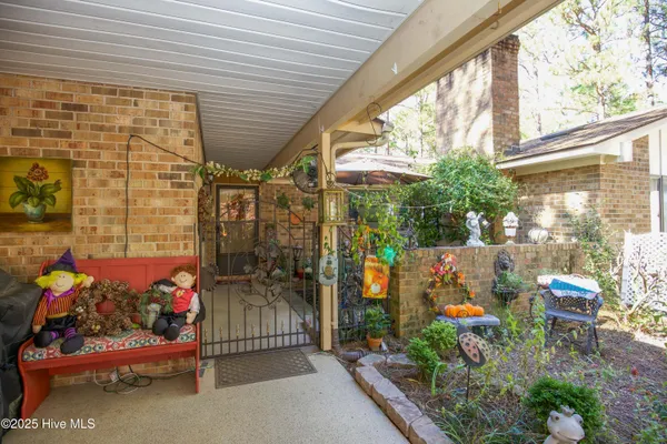 $375,000 | 642 Redwood Drive, Southern Pines, NC 28387