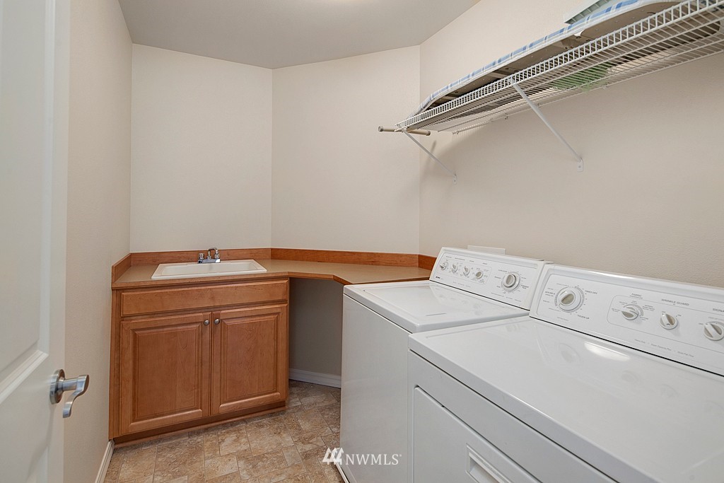 21409 36th Drive Southeast Bothell, WA 98021 - Photo 22 of 25
