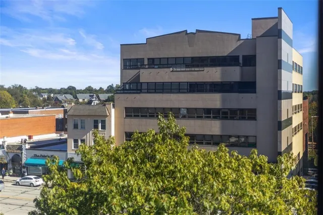 $273,900 | 750 Washington Road, Unit 1006, Pittsburgh, PA 15228