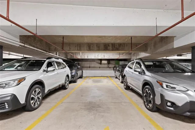 $273,900 | 750 Washington Road, Unit 1006, Pittsburgh, PA 15228