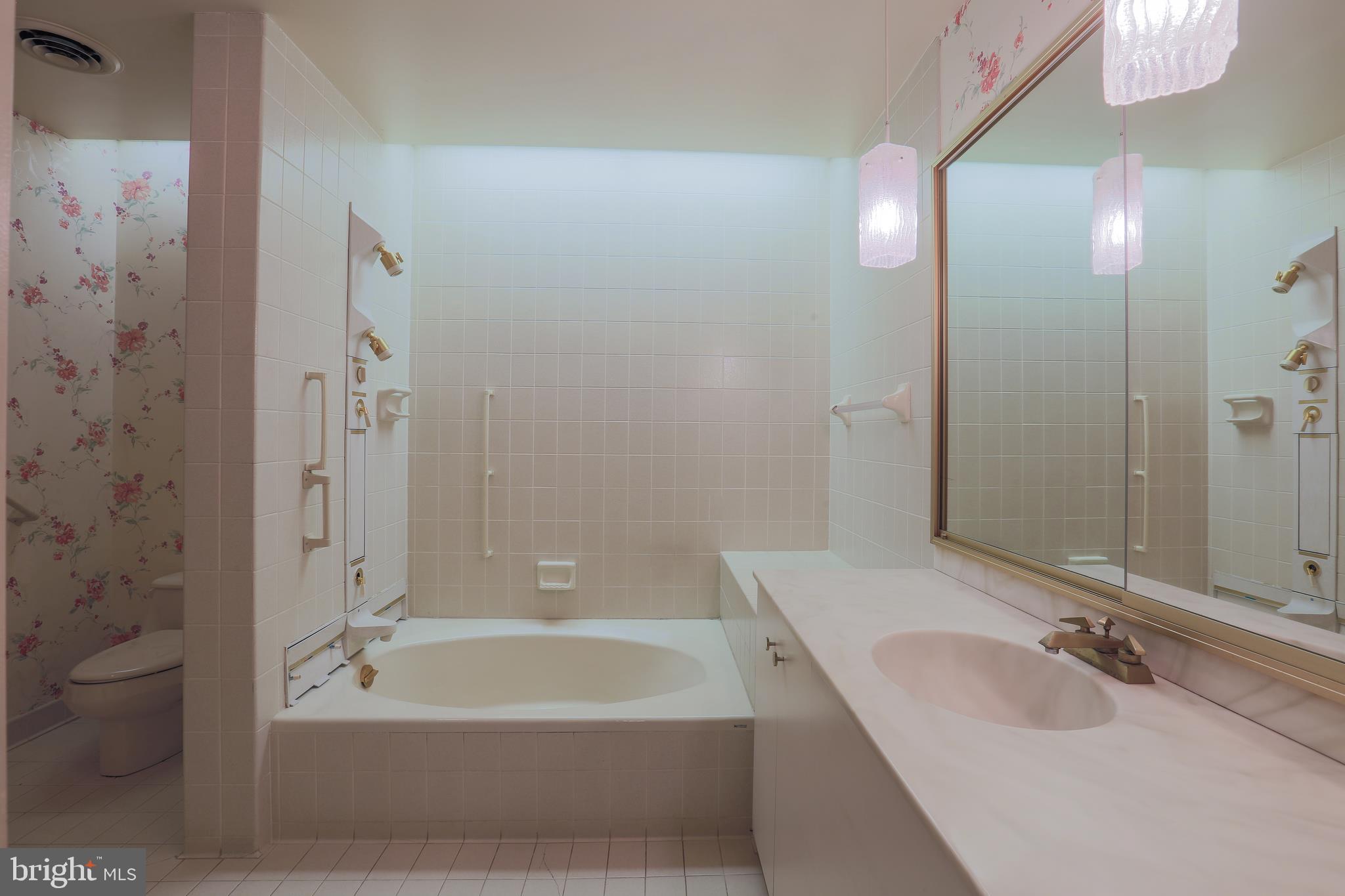3413 Midfield Road Baltimore, MD 21208 - Photo 22 of 33 Master Bath