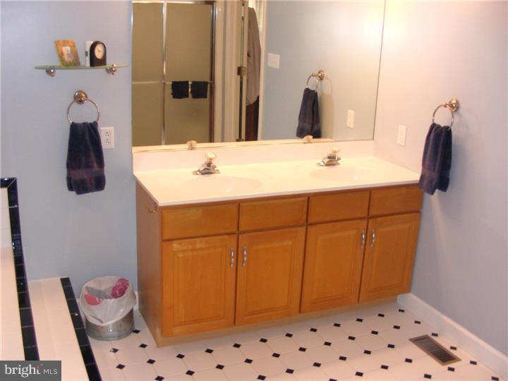 272 Blimline Road Mohnton, PA 19540 - Photo 16 of 25 Gallery Image 16