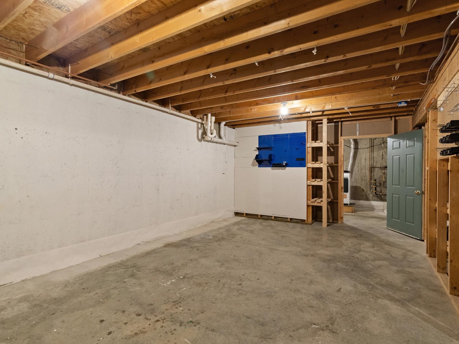 99 Mountain View Road Ferrisburgh, VT 05473 - Photo 25 of 42 Gallery Image 25