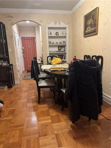 a view of a workspace with furniture