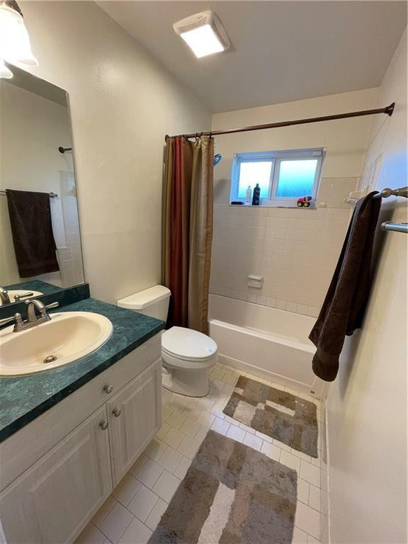8581 Southwest 27th Place Davie, FL 33328 - Photo 8 of 10 a bathroom with a granite countertop sink toilet and shower