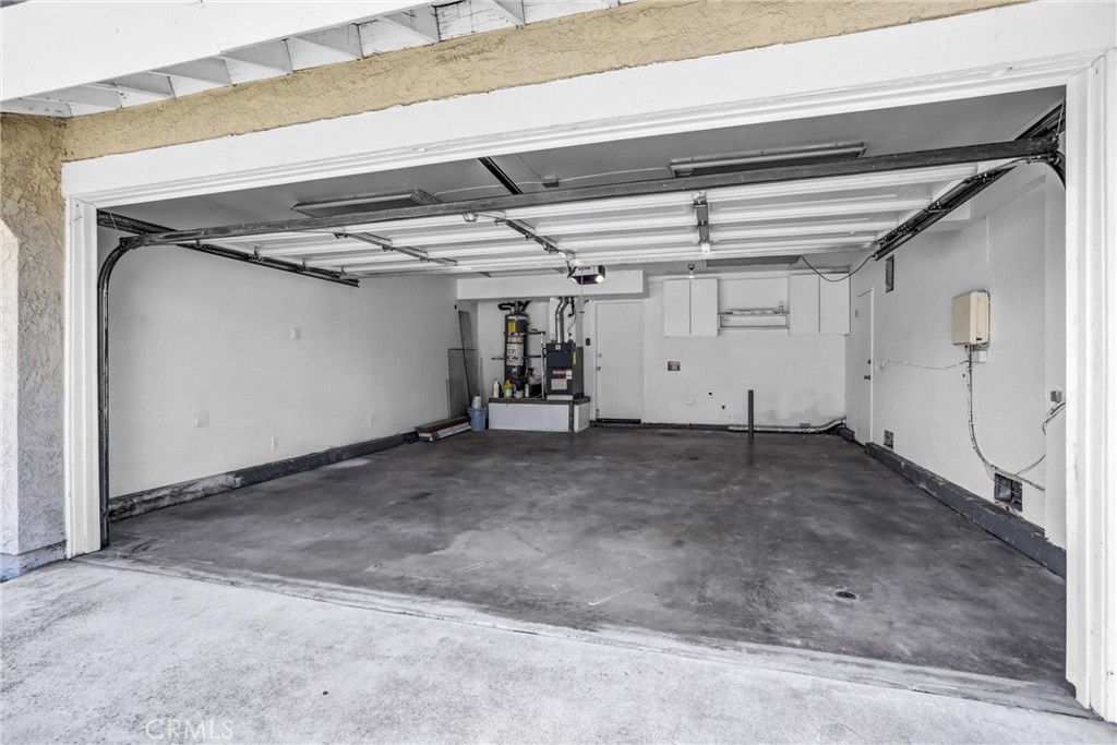 514 Conestoga Road San Dimas, CA 91773 - Photo 32 of 42 2 car garage
