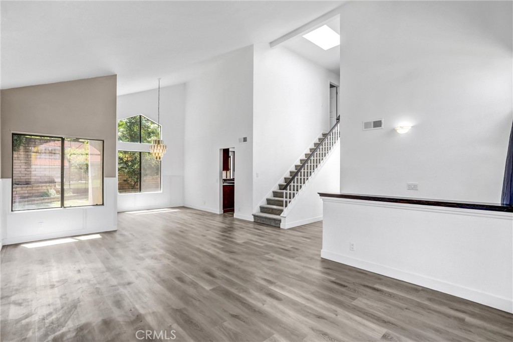 514 Conestoga Road San Dimas, CA 91773 - Photo 7 of 42 Entry Way