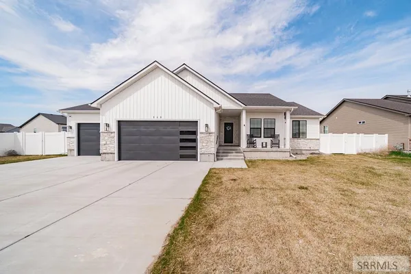 $549,000 | 860 Montezuma Street, Idaho Falls, ID 83402