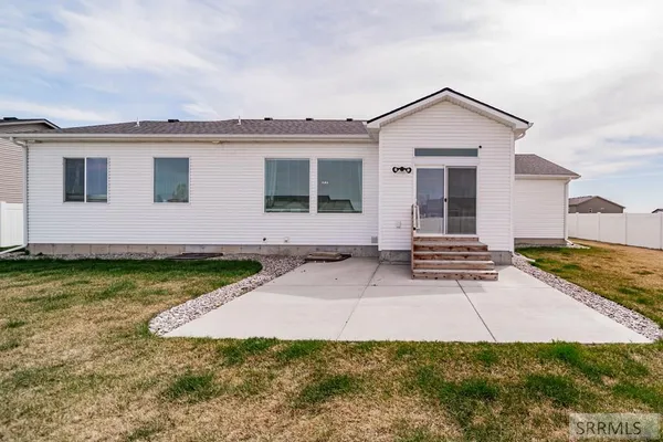 $549,000 | 860 Montezuma Street, Idaho Falls, ID 83402